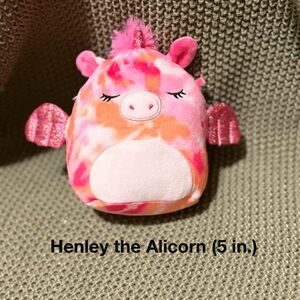 Henley the Unicorn Squishmallow